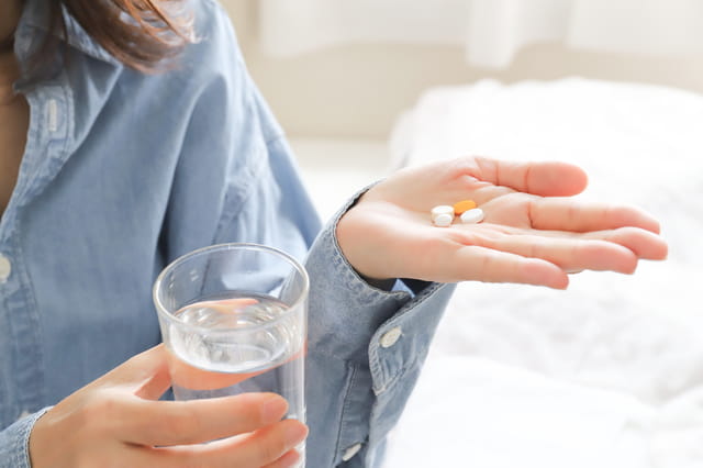 痛風発作治療薬です