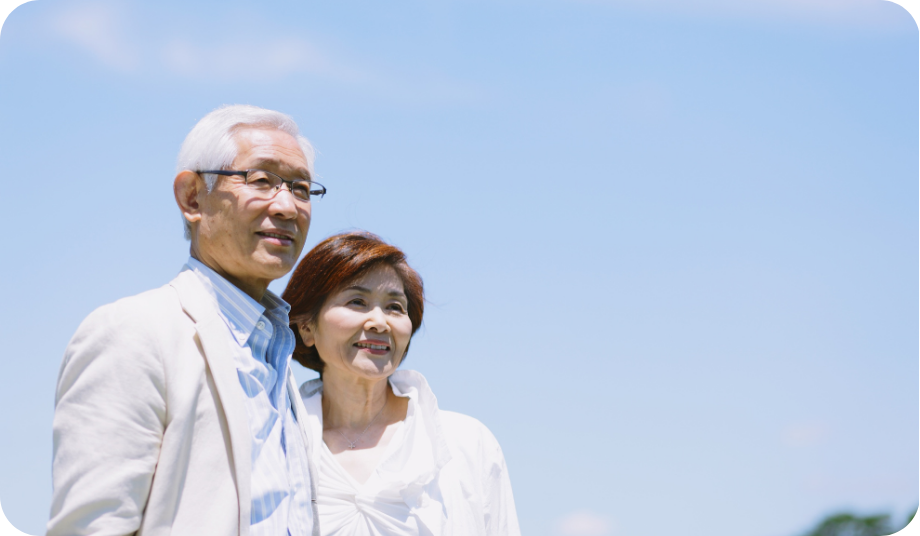 笑顔の夫婦